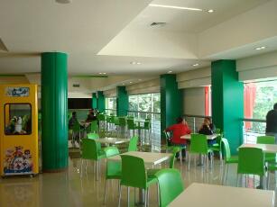 Plaza Cancun 2000 Food Court panel de aluminio ALPOLIC