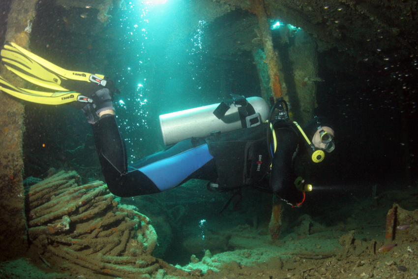 Wreck Dive in Coron Philippines