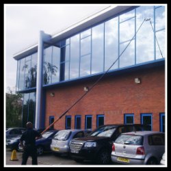 pole commercial window cleaning