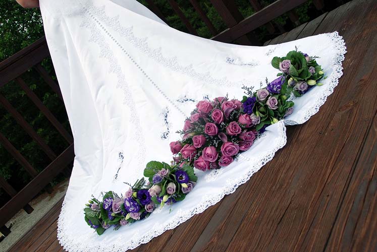 Artistic North Georgia Wedding Dress