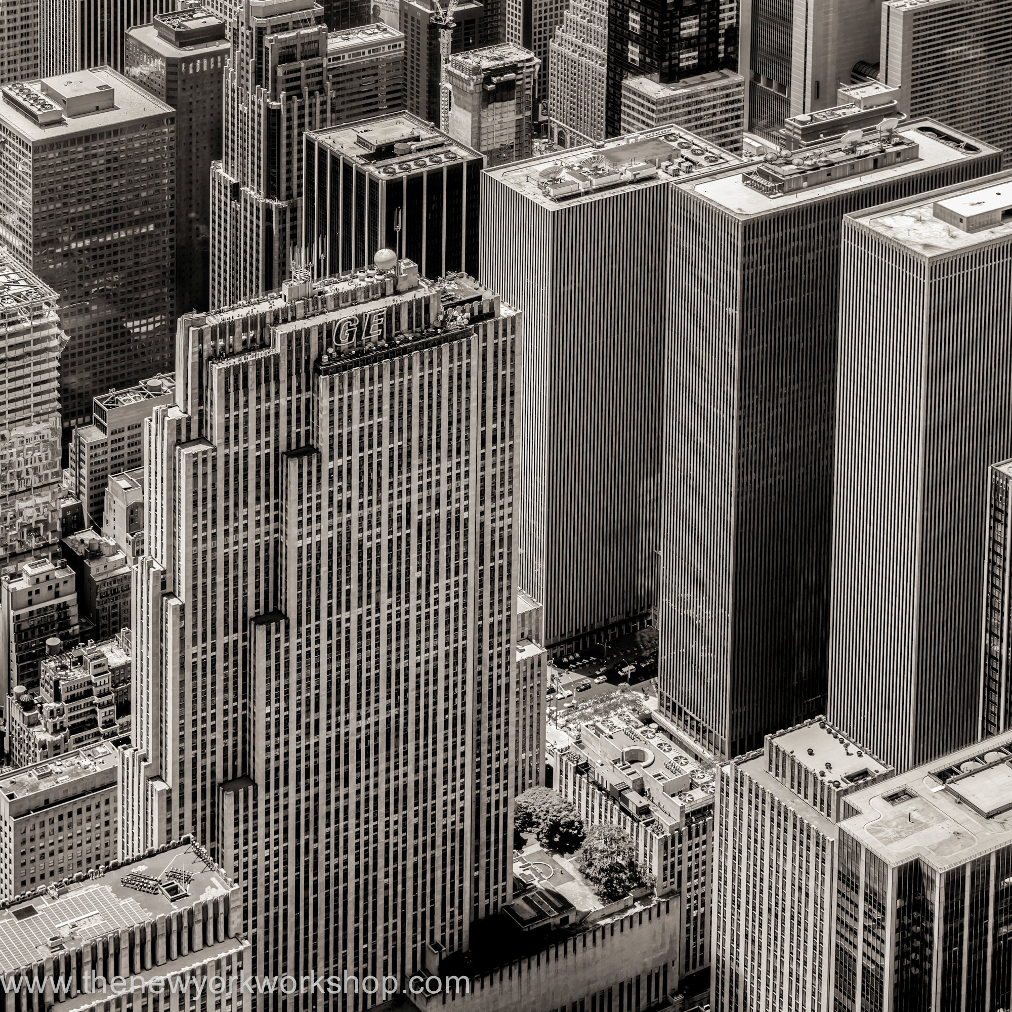 a view from the Rockefeller building in New York citry