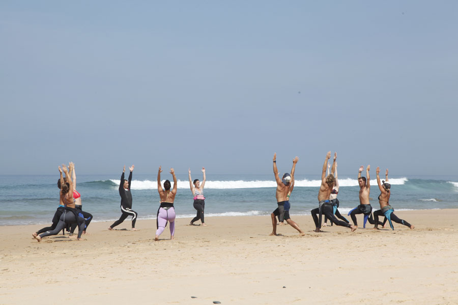 yoga surf portugal 