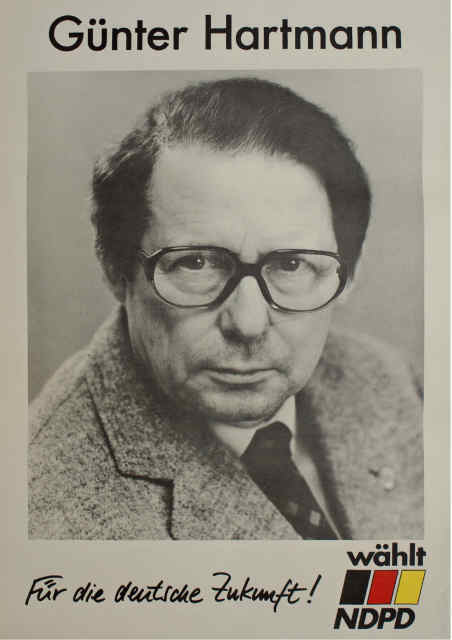 NDPD / LDPD / FDP Liberal der DDR - Anziehendes Laechelln von Guenter Hartman - NDPD