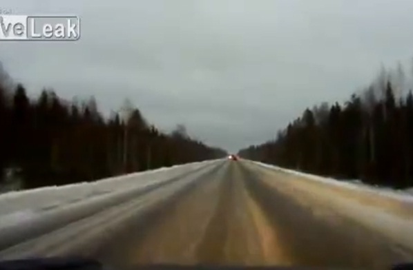 അപകടം ഒഴിവാകുന്നു 