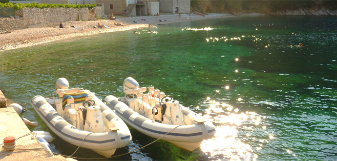 Hvar natural beach