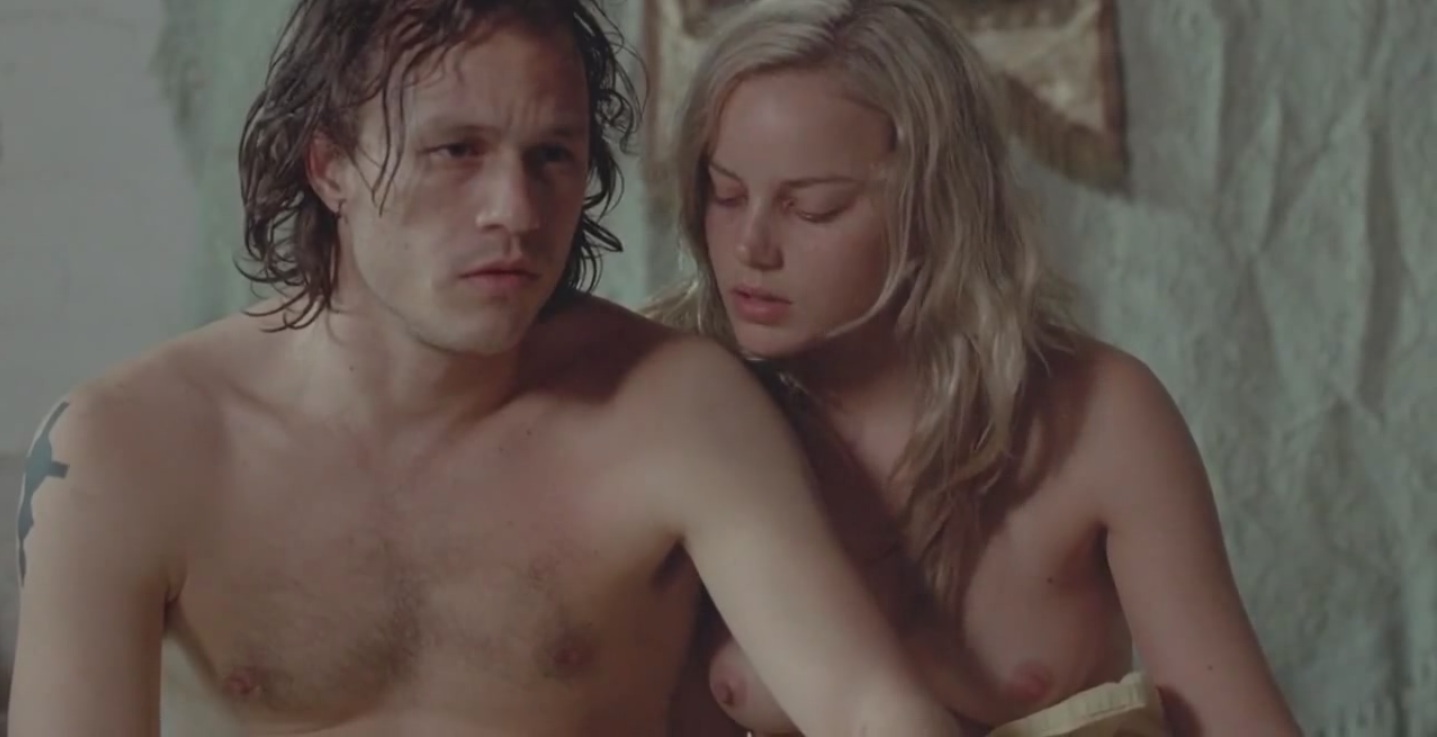 Abbie Cornish nude