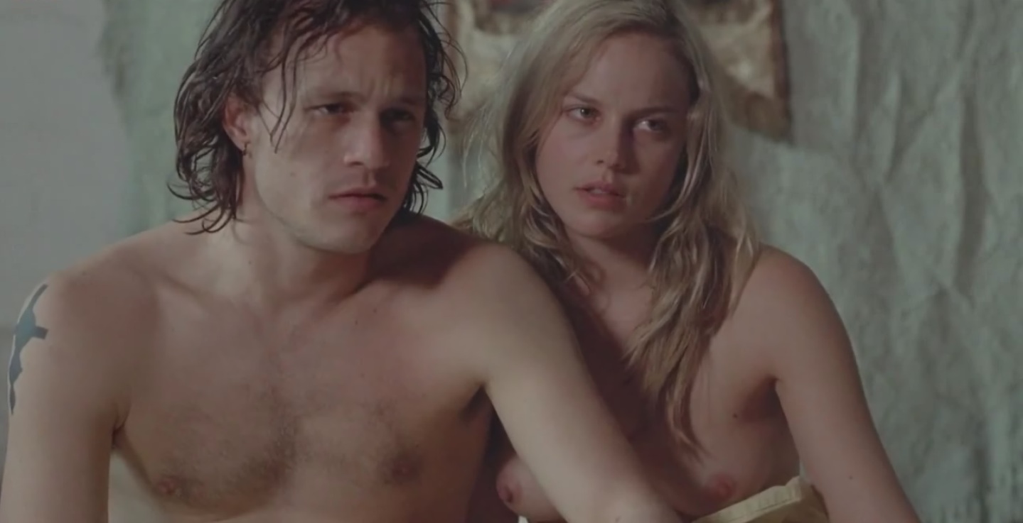 Abbie Cornish nude in bed